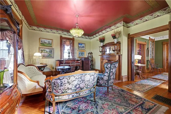 $464,950 | 401 South Harrison Street, Olathe, KS 66061