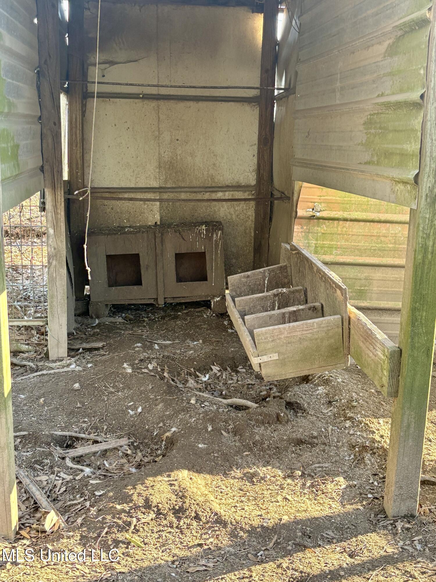722 Holmesville Road Jayess, MS 39641 - Photo 47 of 47 Chicken boxes