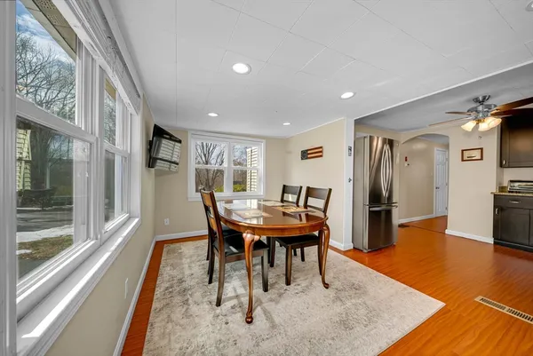 $599,900 | 18 Fox Hill Road, Billerica, MA 01821