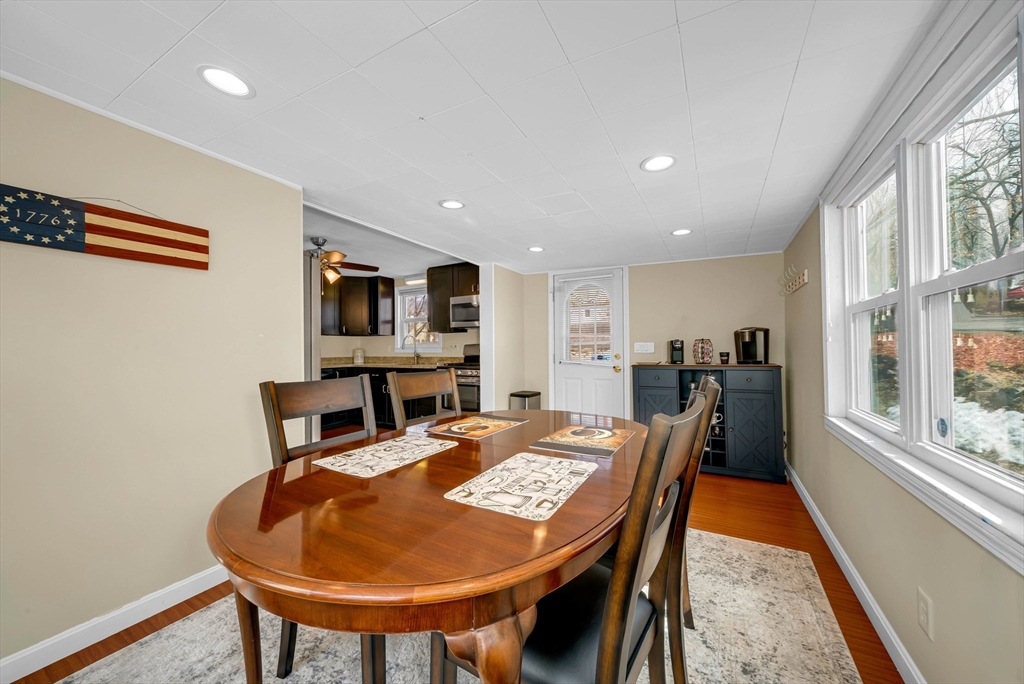 18 Fox Hill Road Billerica, MA 01821 - Photo 12 of 38