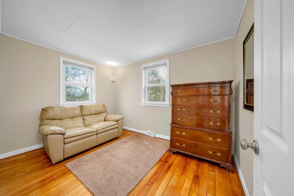 18 Fox Hill Road Billerica, MA 01821 - Photo 17 of 38