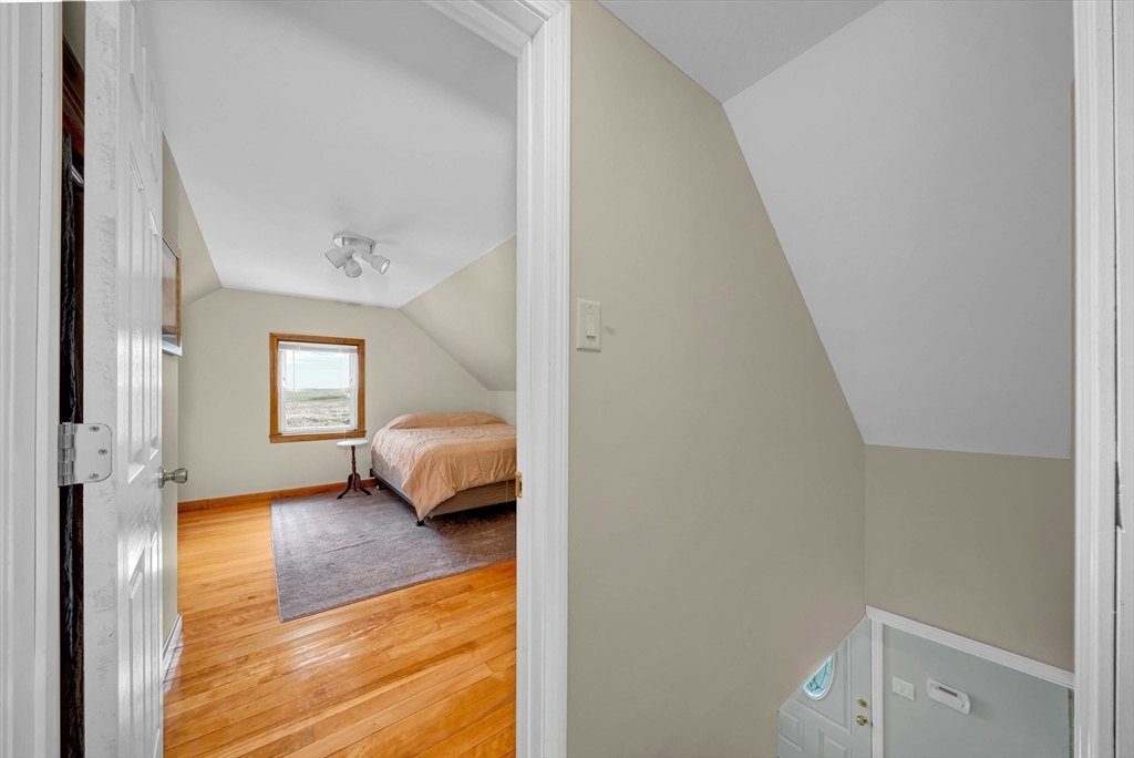 18 Fox Hill Road Billerica, MA 01821 - Photo 24 of 38