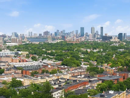 $349,000 | 26 Commonwealth Terrace, Unit 1, Boston, MA 02135