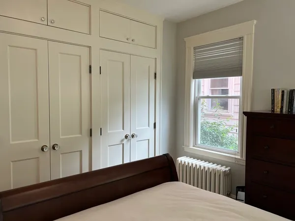 $5,695 | 182 Magazine Street, Unit 1, Cambridge, MA 02139