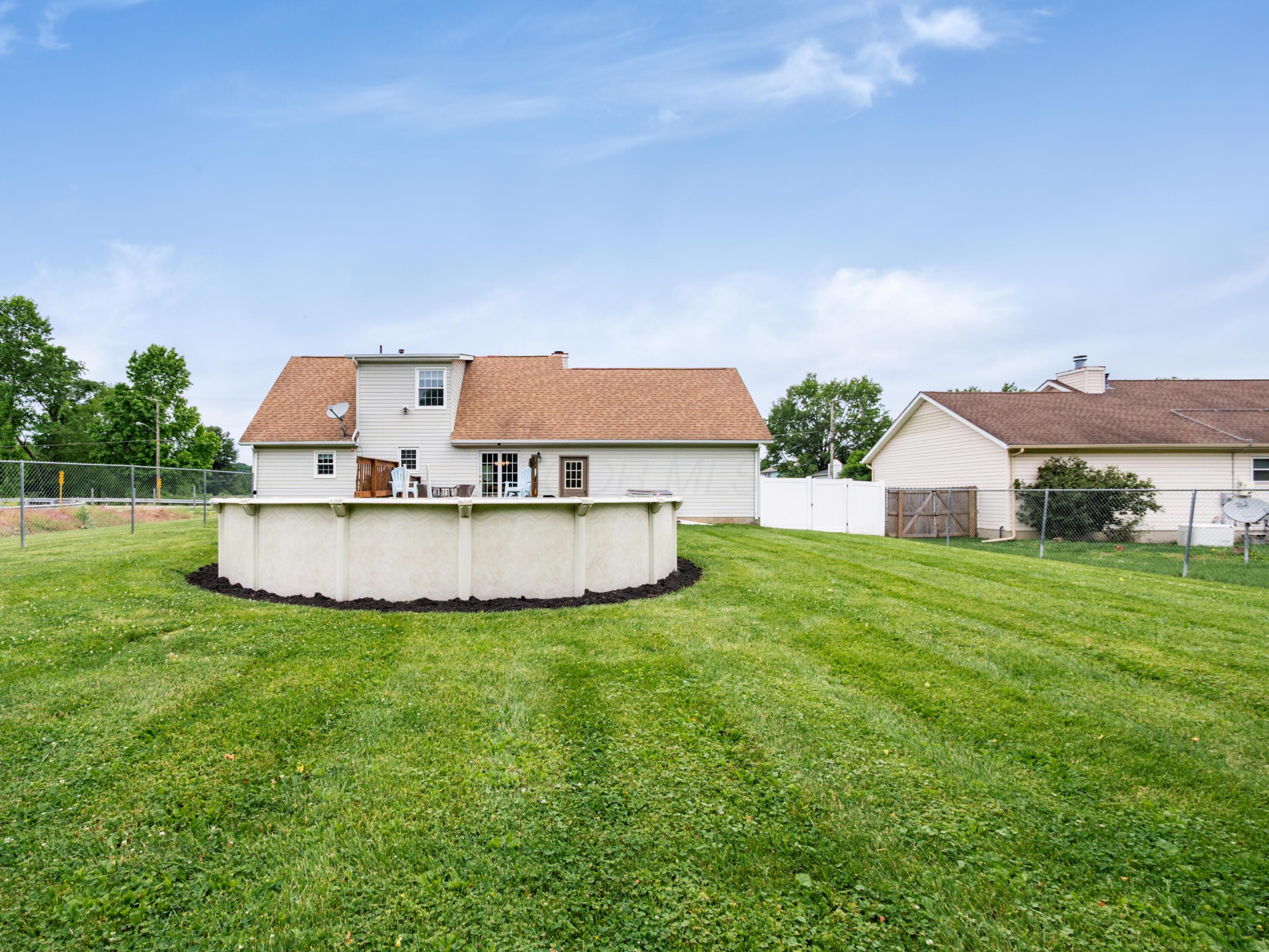 565 Goose Pond Road Newark, OH 43055 - Photo 25 of 27 N_565_Goose_Pond_Rd_072