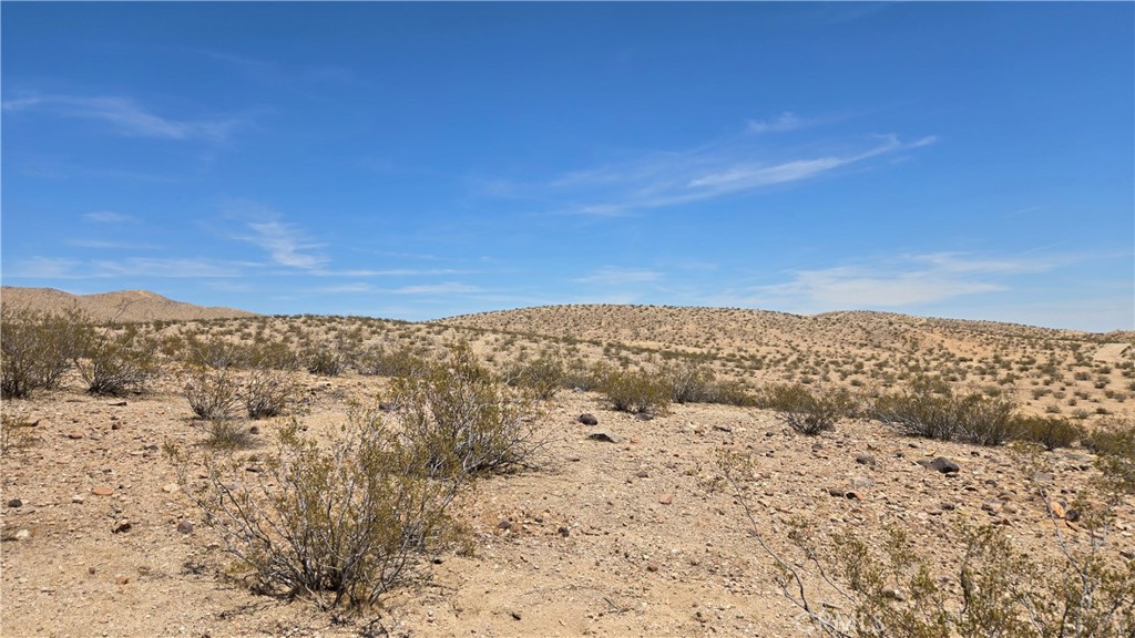 0 160th Street Edwards, CA 93523 - Photo 12 of 21 a view of a snow on the beach
