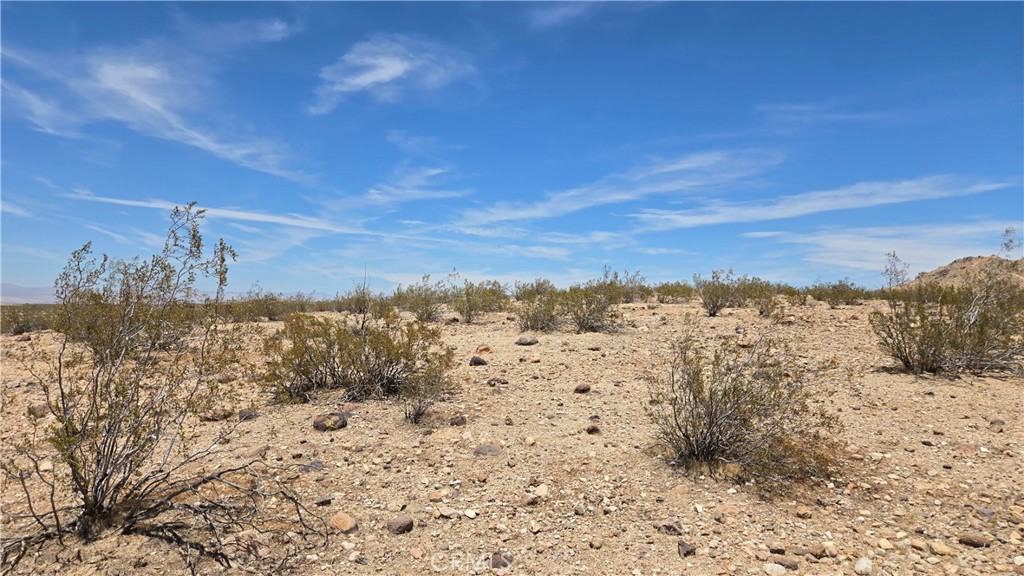 0 160th Street Edwards, CA 93523 - Photo 8 of 21 a view of a sky