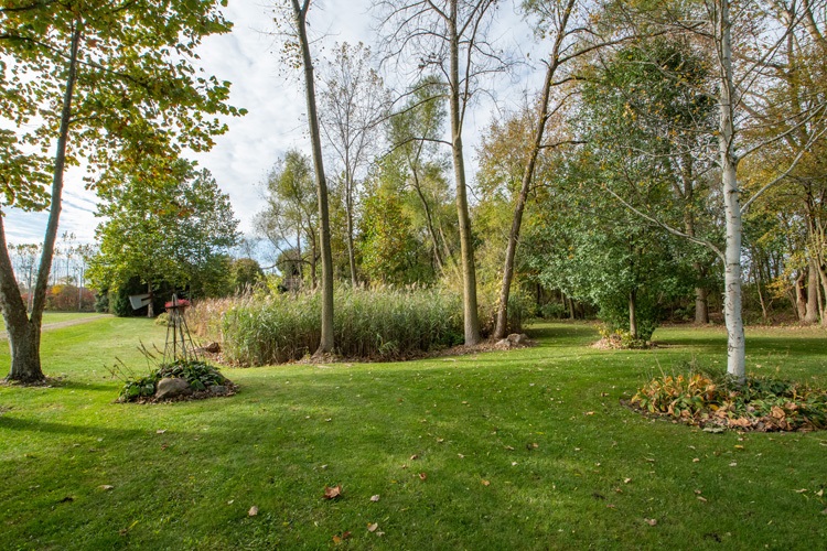 13015 Harrison Road Mishawaka, IN 46544 - Photo 33 of 36 Gallery Image 33