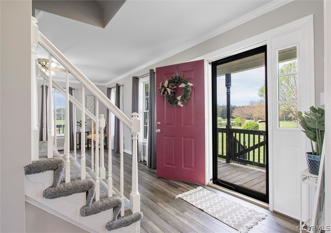 17312 Parsons Ridge Road Beaverdam, VA 23015 - Photo 6 of 49 a view of front door with porch
