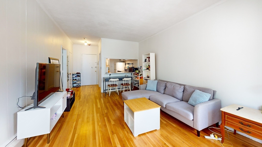 513 Beacon Street, Unit 5 Boston, MA 02215 - Photo 4 of 20