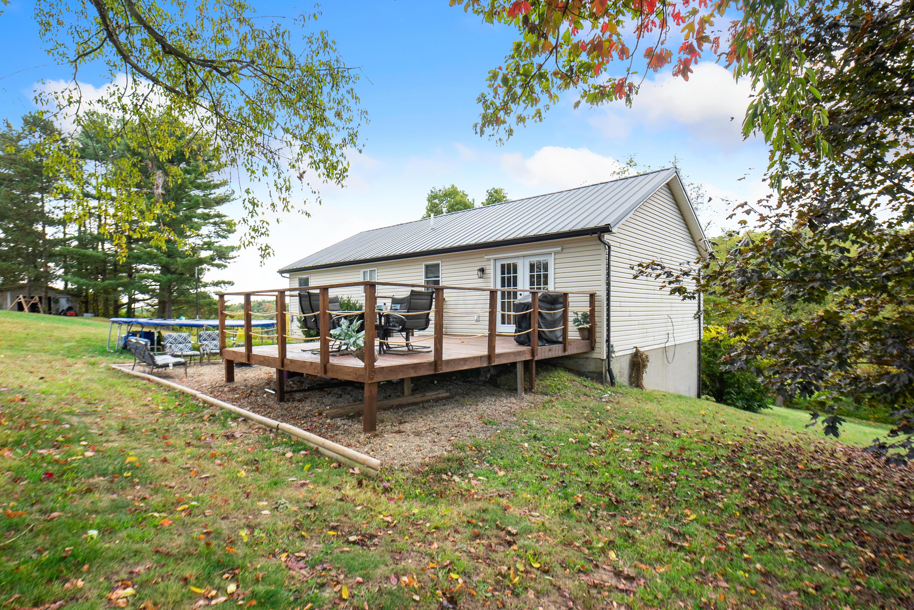 3050 Meister Road Southwest Lancaster, OH 43130 - Photo 29 of 41 Rear