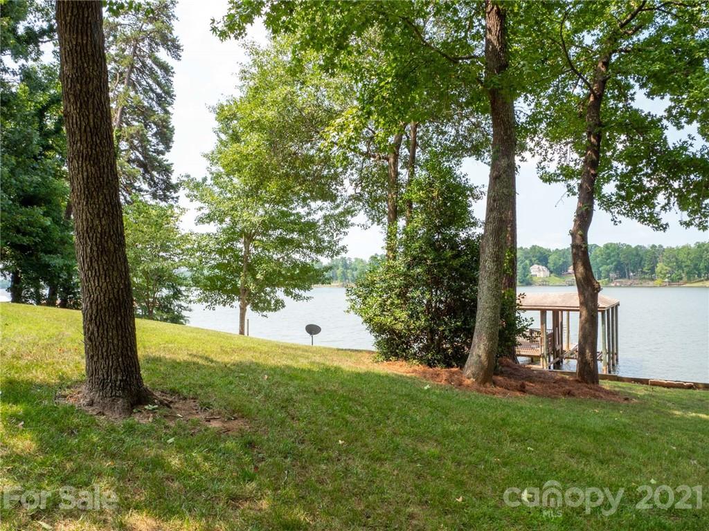 3238 Sadler Road Charlotte, NC 28278 - Photo 29 of 47 Gallery Image 29