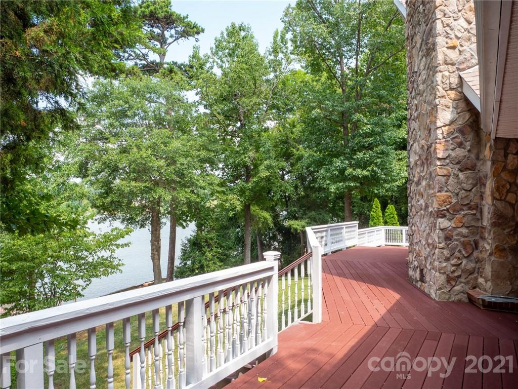 3238 Sadler Road Charlotte, NC 28278 - Photo 33 of 47 Gallery Image 33