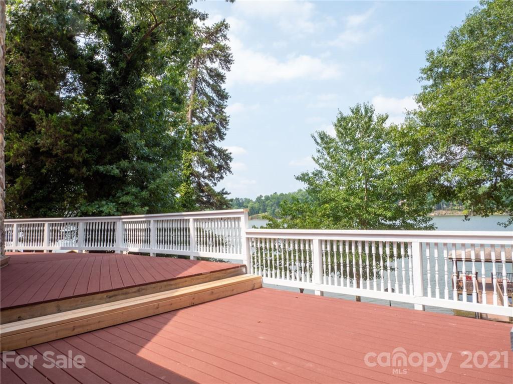 3238 Sadler Road Charlotte, NC 28278 - Photo 36 of 47 Gallery Image 36