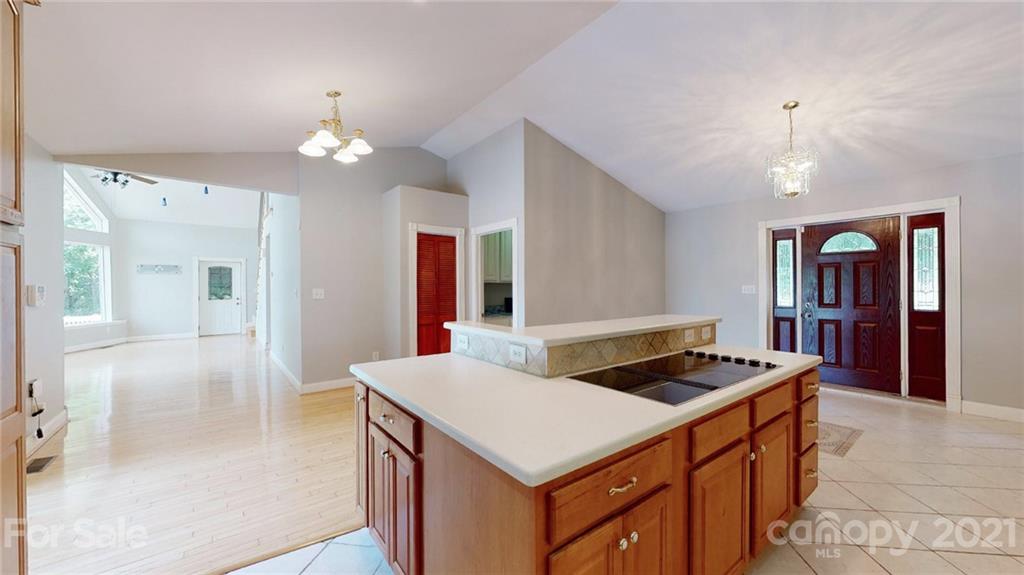 3238 Sadler Road Charlotte, NC 28278 - Photo 6 of 47 Gallery Image 6