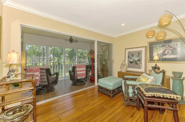 $324,900 | 4489 Longmeadow, Unit 74, Sarasota, FL 34235