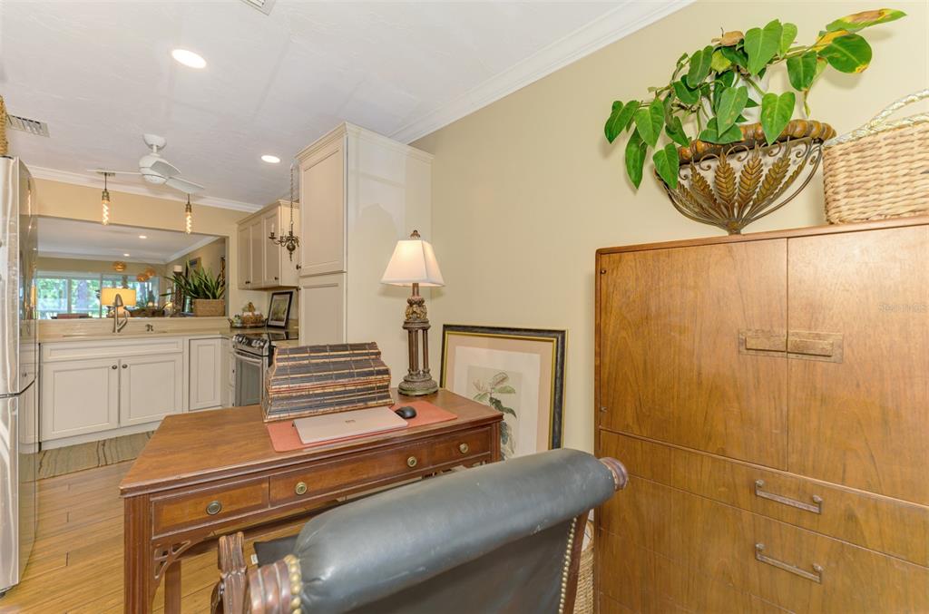 4489 Longmeadow, Unit 74 Sarasota, FL 34235 - Photo 28 of 53