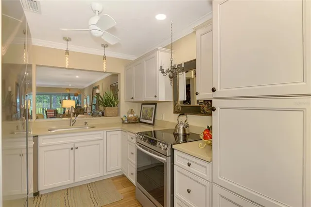 $324,900 | 4489 Longmeadow, Unit 74, Sarasota, FL 34235