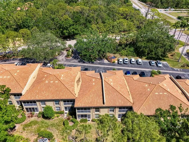 $324,900 | 4489 Longmeadow, Unit 74, Sarasota, FL 34235