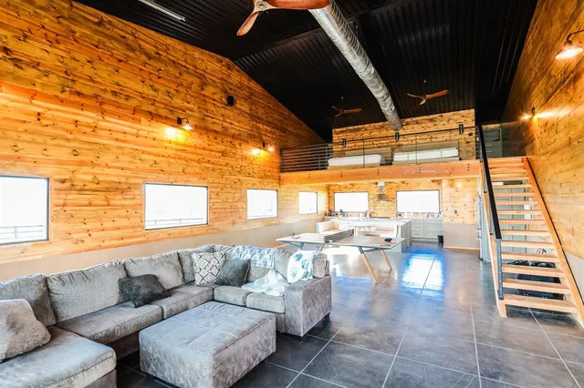 $3,875,000 | 3280 North Fm 450, Hallsville, TX 75650