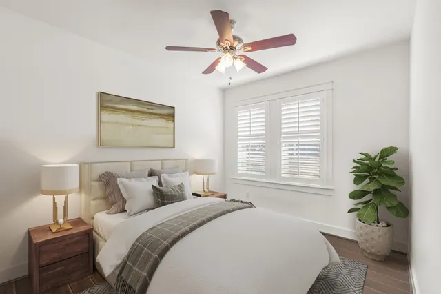 $450,000 | 1311 Walton Street, Houston, TX 77009