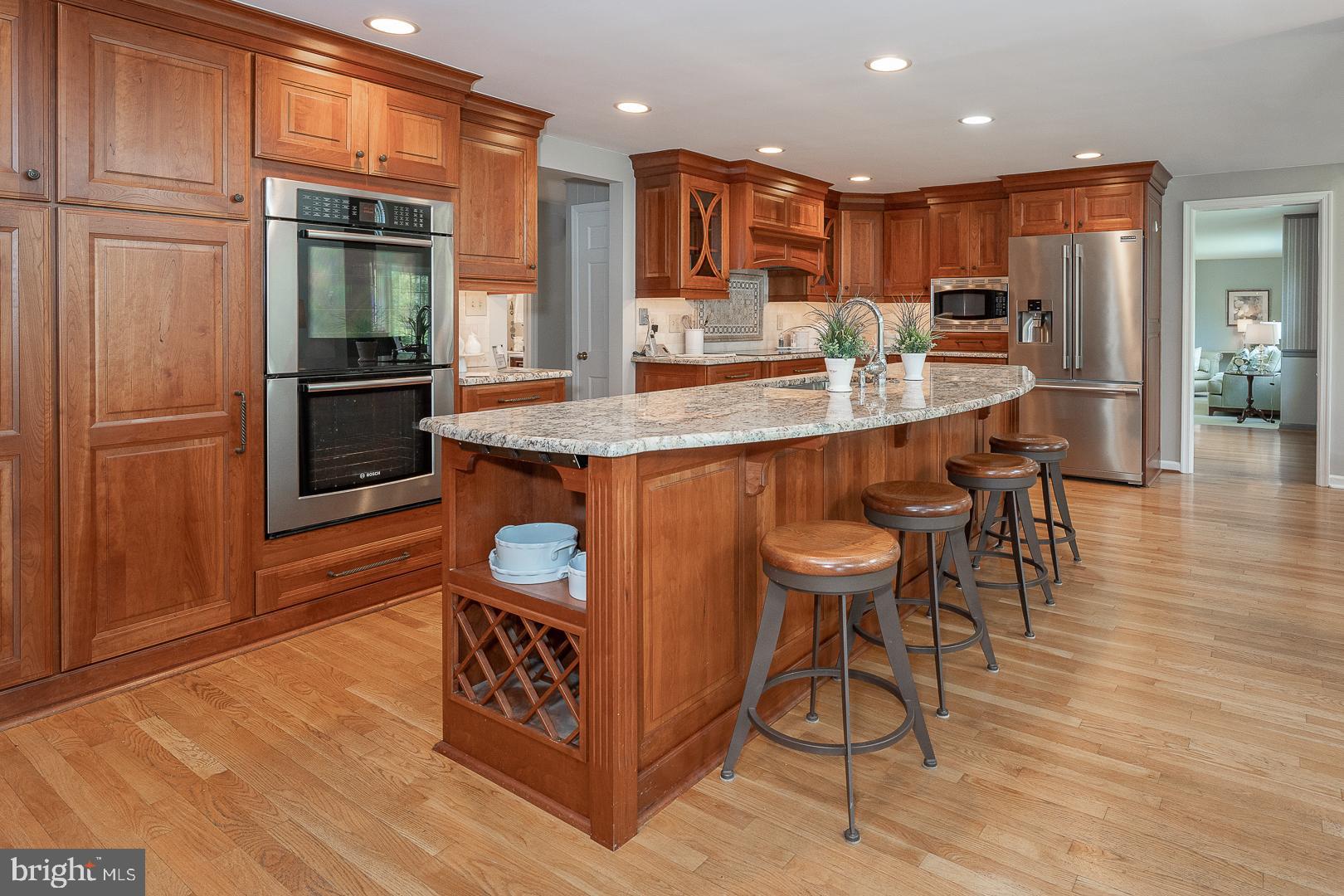 586 Mount View Road Berwyn, PA 19312 - Photo 16 of 47