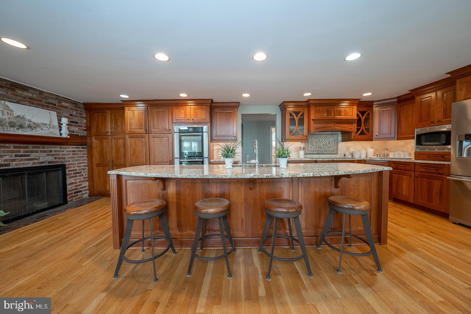 586 Mount View Road Berwyn, PA 19312 - Photo 17 of 47