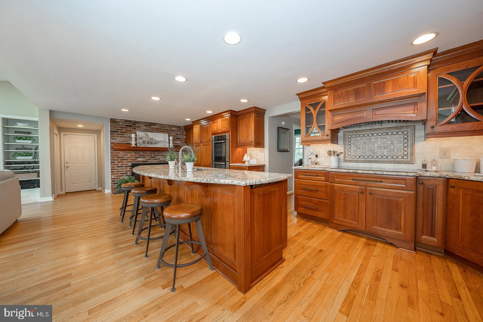 586 Mount View Road Berwyn, PA 19312 - Photo 19 of 47