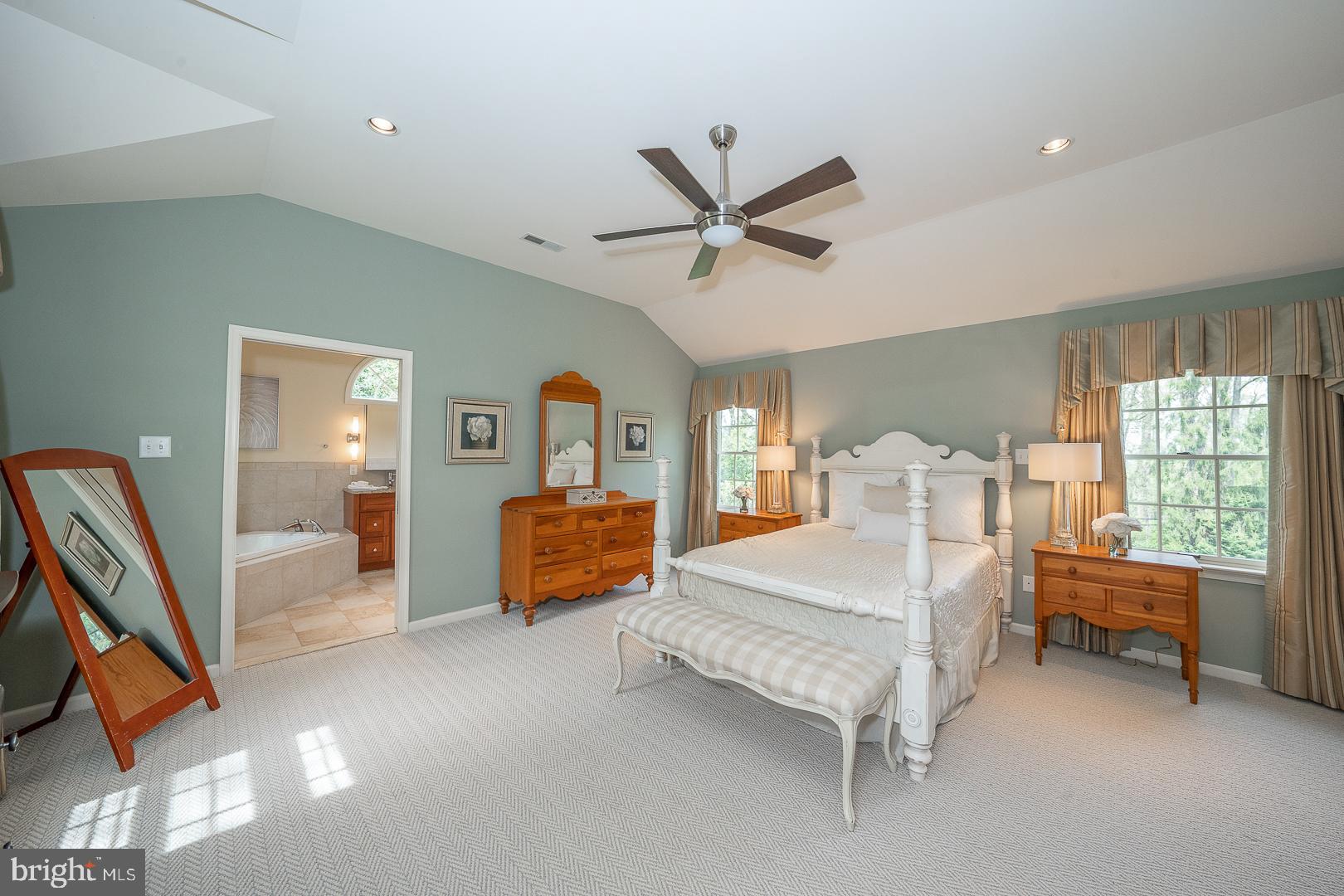 586 Mount View Road Berwyn, PA 19312 - Photo 25 of 47 Main Bedroom