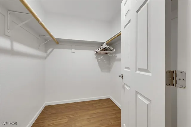 $425,000 | 1064 Eagle Owl Avenue, Henderson, NV 89015