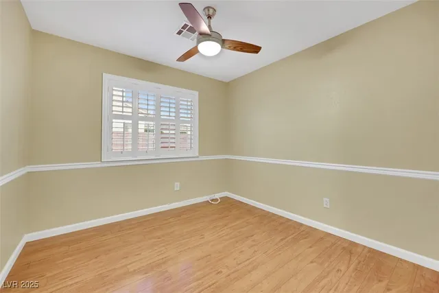 $425,000 | 1064 Eagle Owl Avenue, Henderson, NV 89015