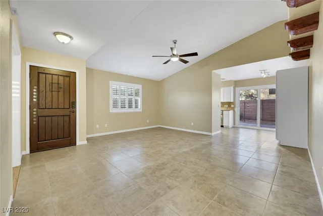 $425,000 | 1064 Eagle Owl Avenue, Henderson, NV 89015