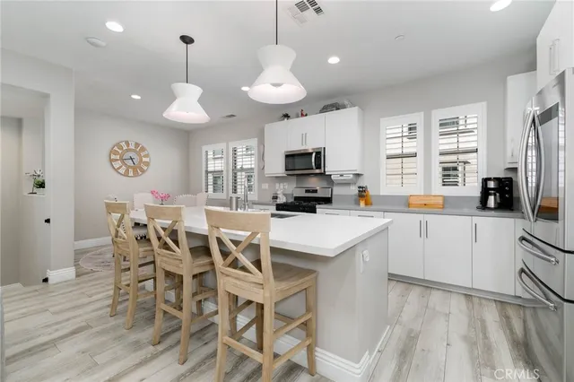 $749,999 | 837 Iris Way, Unit C, Azusa, CA 91702