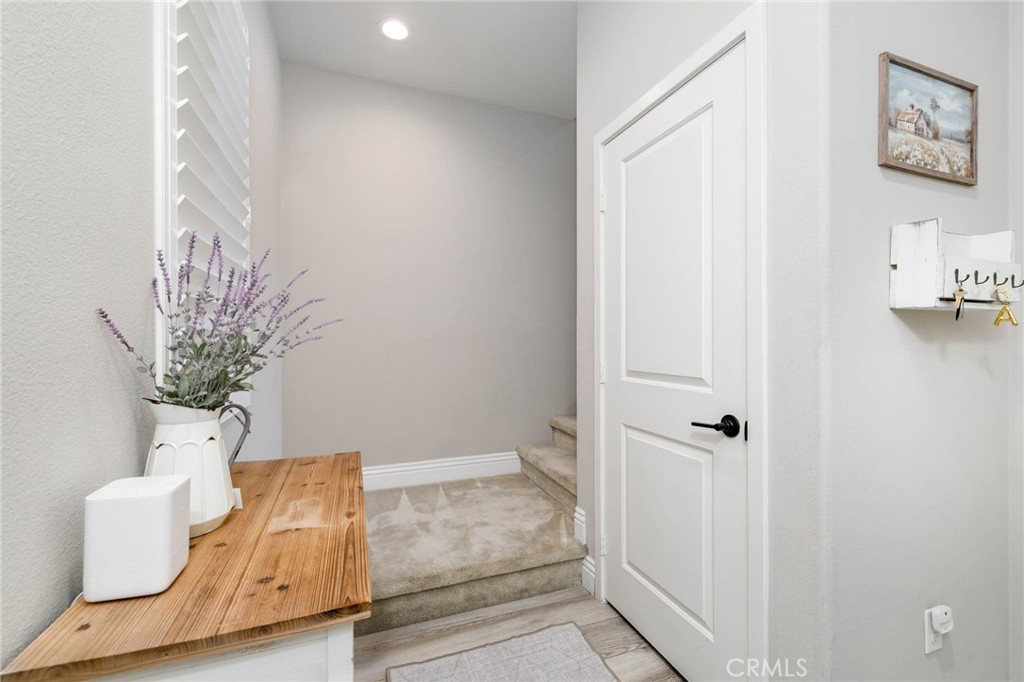 837 Iris Way, Unit C Azusa, CA 91702 - Photo 2 of 38 a bathroom with a potted plant and a shower
