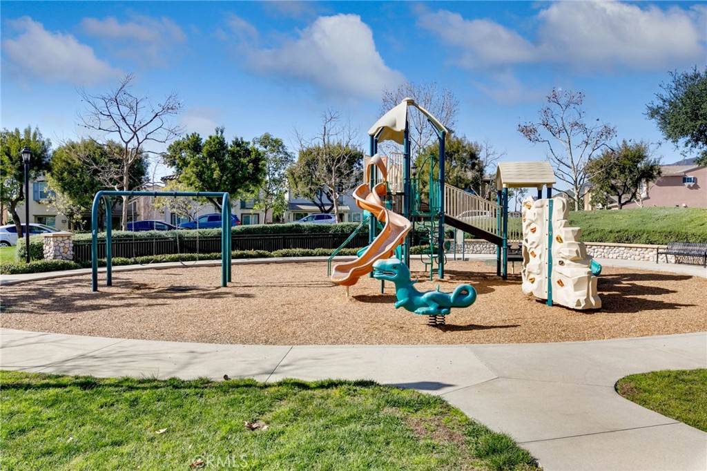 837 Iris Way, Unit C Azusa, CA 91702 - Photo 25 of 38 a park view with a bench