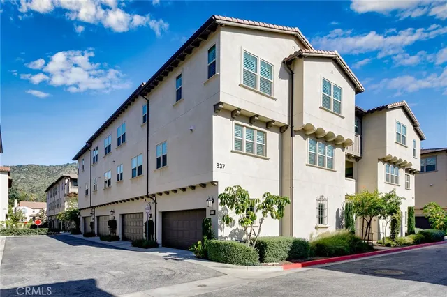$749,999 | 837 Iris Way, Unit C, Azusa, CA 91702