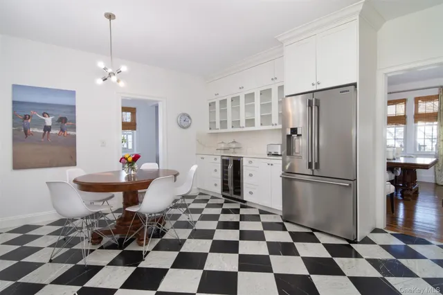 $1,270,000 | 233 Kneeland Avenue, Yonkers, NY 10705