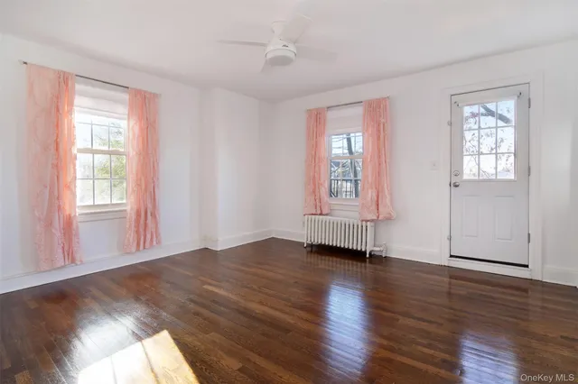 $1,270,000 | 233 Kneeland Avenue, Yonkers, NY 10705