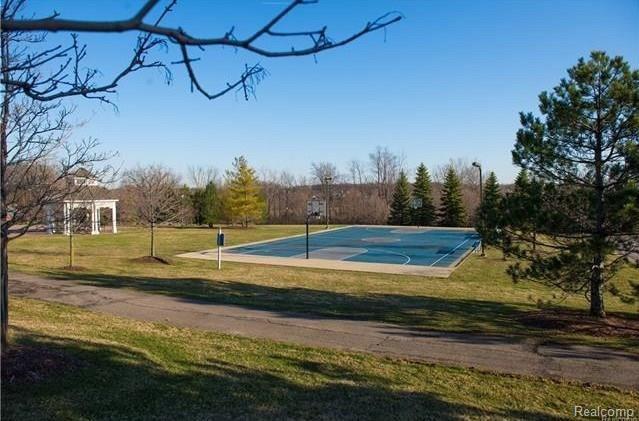 3444 Tremonte Circle Rochester, MI 48306 - Photo 32 of 37