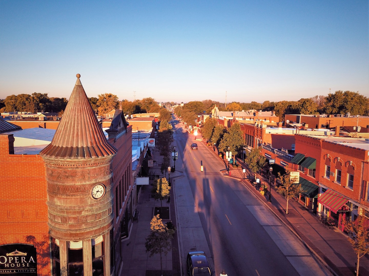 16151 Lake View Road Plainfield, IL 60586 - Photo 18 of 21 a view of buildings