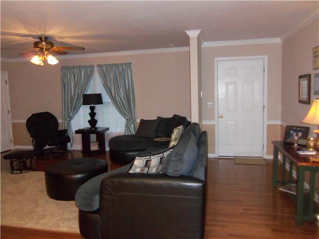 3415 Ridgefield Drive Murfreesboro, TN 37129 - Photo 8 of 16 Gallery Image 8