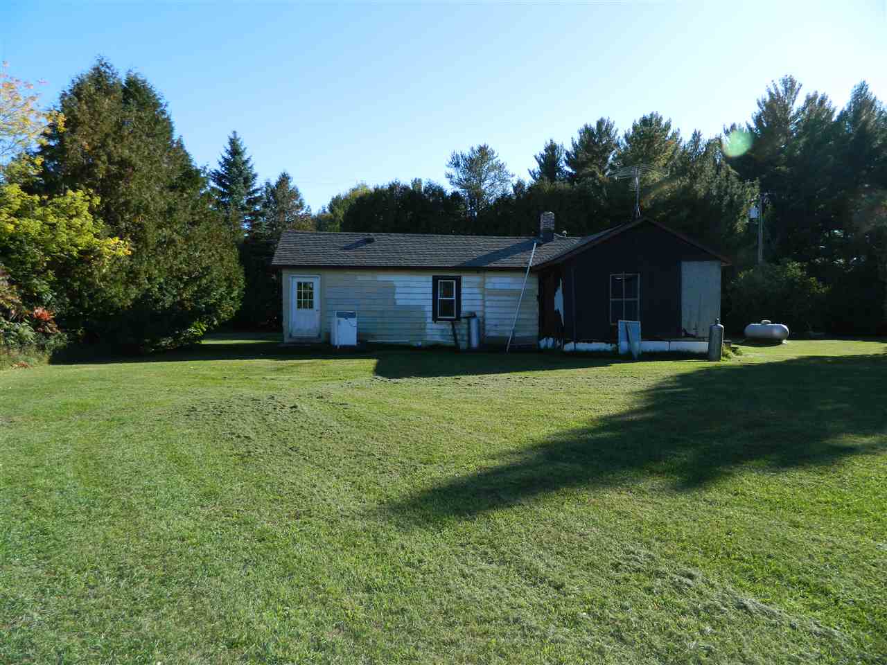 262 West Lagrant Road Twining, MI 48766 - Photo 24 of 27 1880745-23.JPG