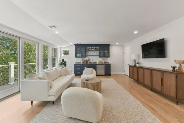 $3,950,000 | 353 Simon Narrows Road, Mashpee, MA 02649