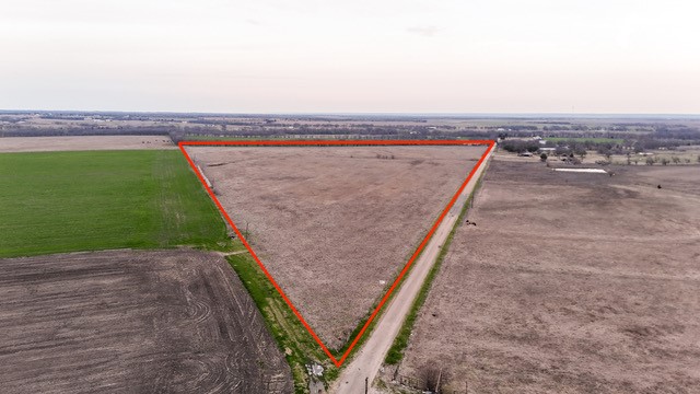 0 Dale Acres Road Italy, TX 76651 - Photo 5 of 8 an aerial view of a house