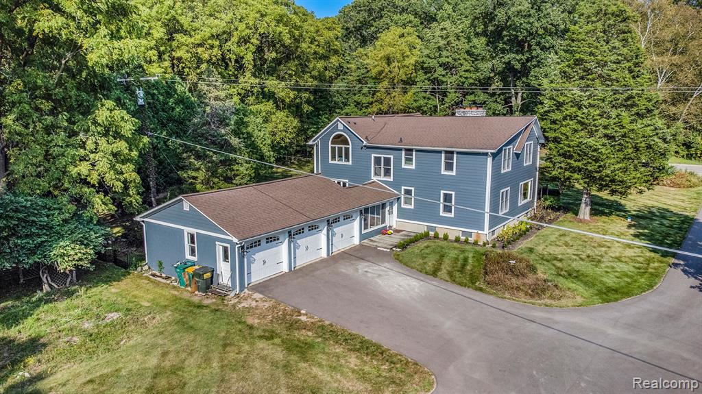 4275 Fenton Road Hartland, MI 48353 - Photo 29 of 32 Gallery Image 29