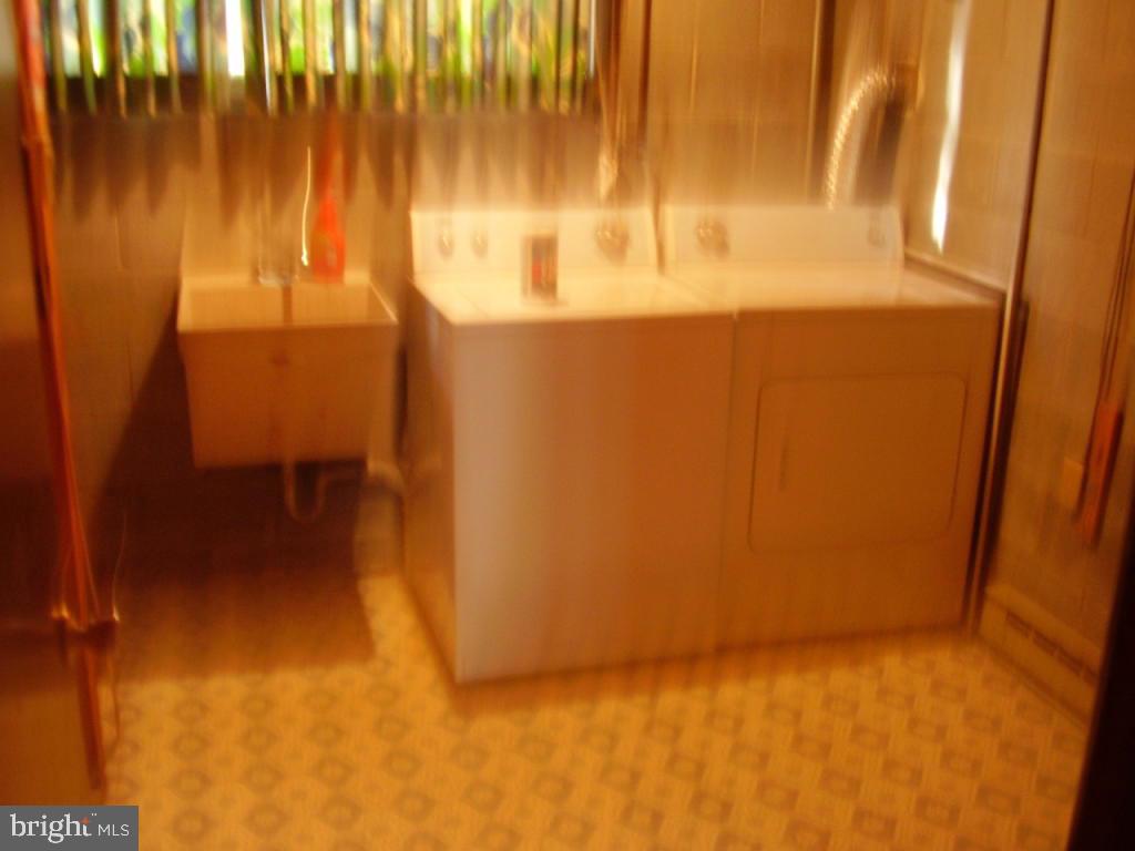 495 Saratoga Road Lancaster, PA 17603 - Photo 23 of 28 Gallery Image 23