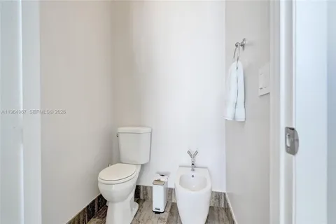 $3,149,000 | 15901 Collins Avenue, Unit 4301, Sunny Isles Beach, FL 33160