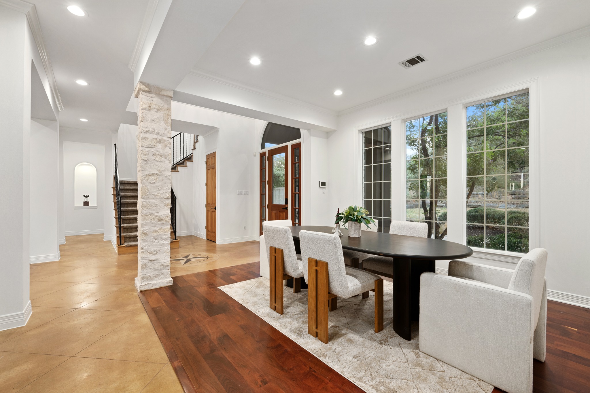 600 River Hills Road Austin, TX 78733 - Photo 12 of 40 Formal dining off main entry