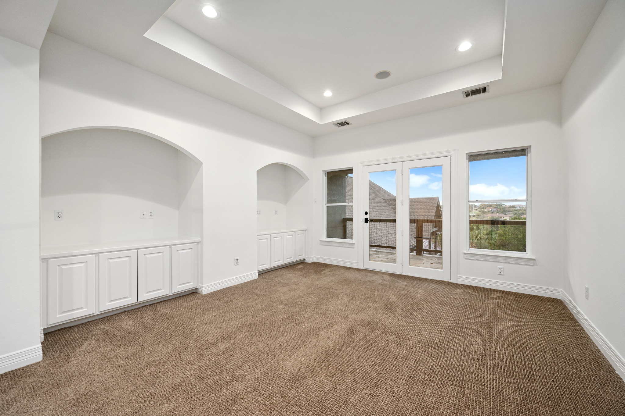 600 River Hills Road Austin, TX 78733 - Photo 26 of 40 Second living upstairs with french doors to covered balcony