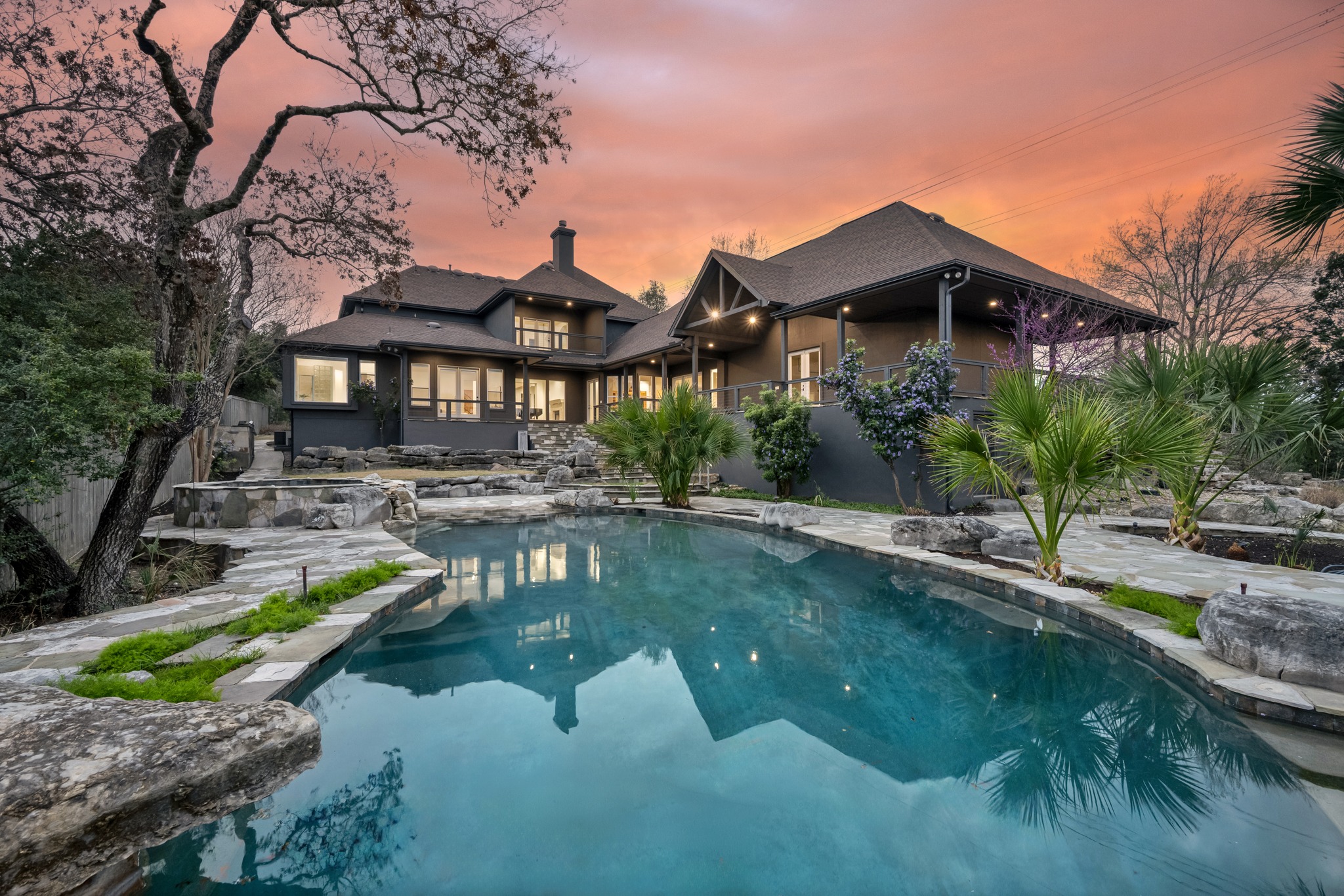 600 River Hills Road Austin, TX 78733 - Photo 5 of 40 Rare offering in Eanes. 7 acres, resort feel to main house, guest house. plenty of space for animals, exploring, sports and entertainment! Westlake High School.